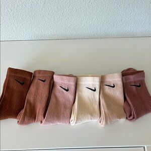 Nike Assorted Ribbed Socks in Earth Tones